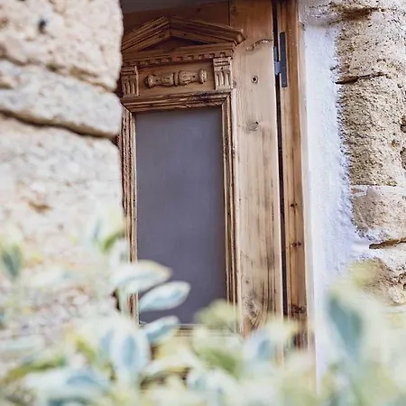 La Petite Maison *